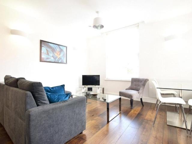 Apartment for rent in Newtown, Reading
