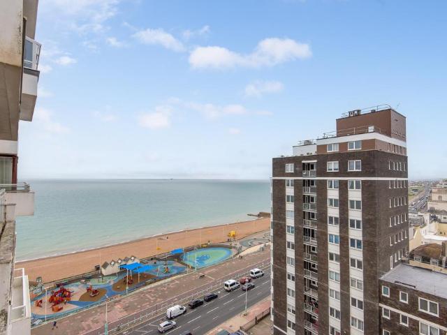 Apartment for rent in Brunswick, Brighton & Hove