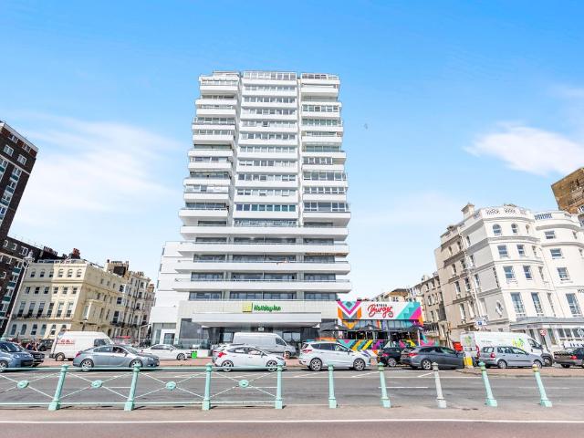Apartment for rent in Brunswick, Brighton