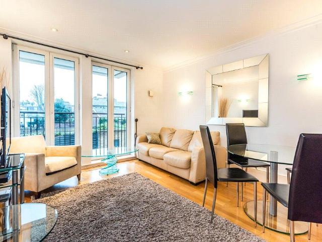 Apartment for rent in Wandon Estate, Greater London