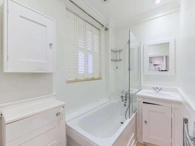 Apartment for rent in Brompton, Chelsea