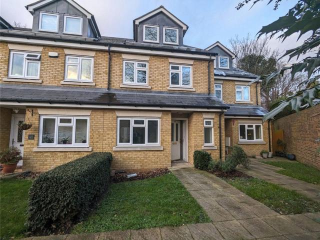 Room for rent in London Borough of Croydon, South Norwood