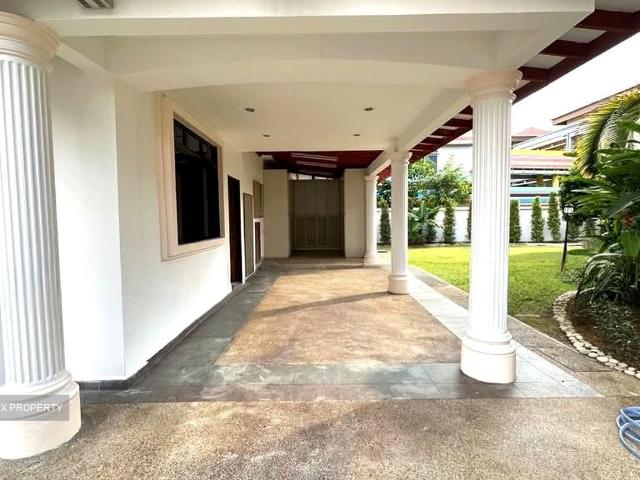 Detached House for sale