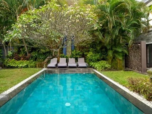 Detached House for sale in Holland