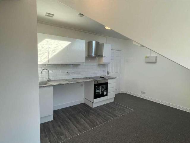 Studio for rent in Hyde Park, South Yorkshire