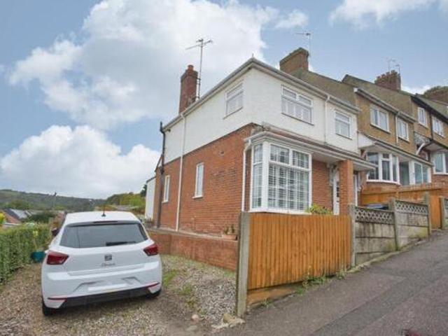 House for sale in Aylesham, Dover