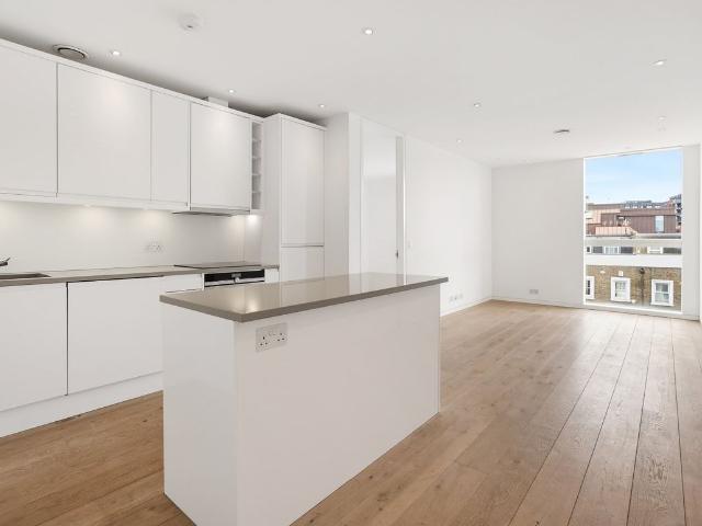 Apartment for rent in Wandon Estate, Greater London