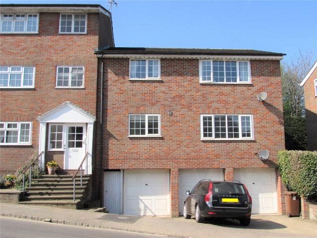 Apartment for rent in Henley-on-Thames, Berrick Salome