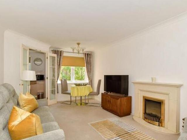 House for sale in Roffey, Horsham