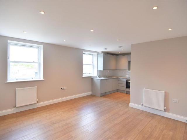Apartment for rent in Norbiton, Greater London
