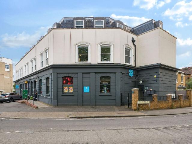Apartment for rent in Royal Borough of Kingston upon Thames, Greater London