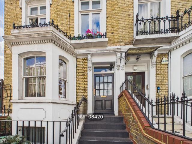 House for rent in Brompton, Greater London