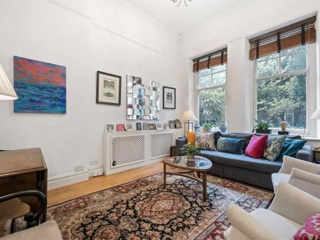 Apartment for rent in Chelsea, Greater London