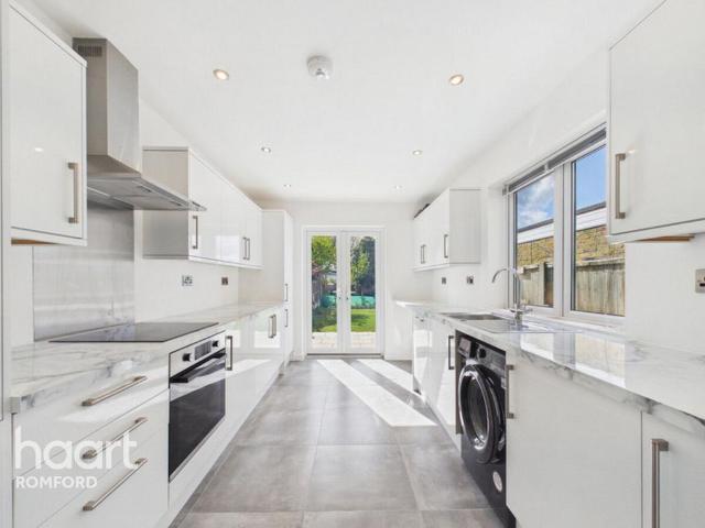 House for rent in Gidea Park, Greater London