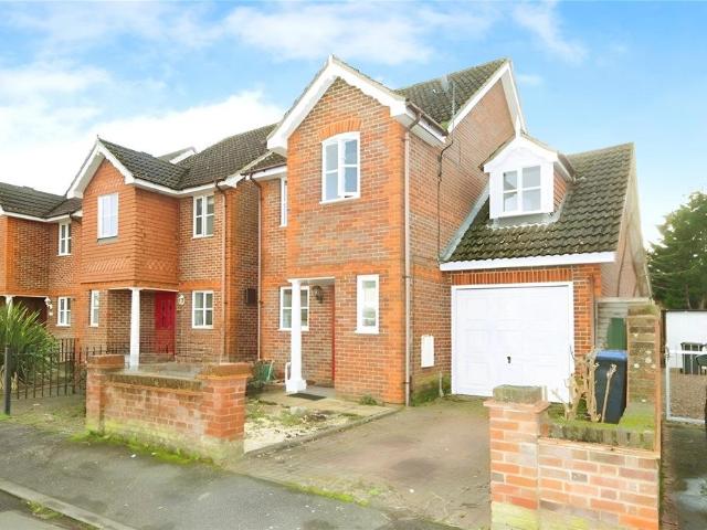 House for rent in Egham, Runnymede