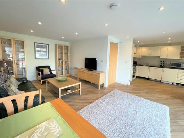Apartment for rent in SA1 Swansea Waterfront, Nangreaves