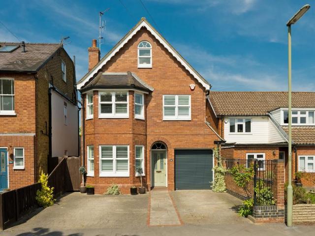 House for rent in Blackhills, Surrey