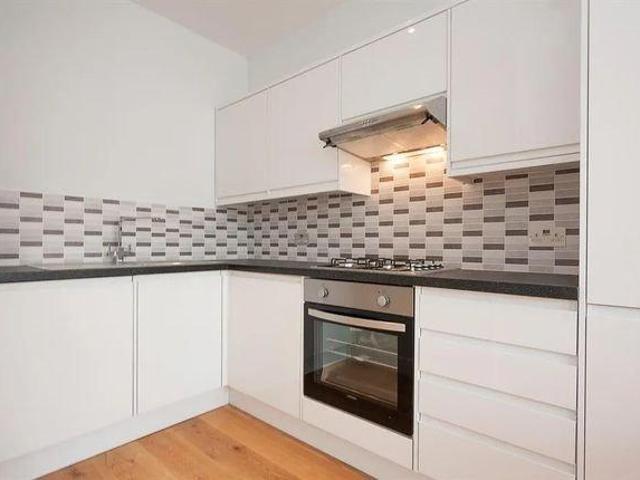 House for rent in Harlesden, Greater London
