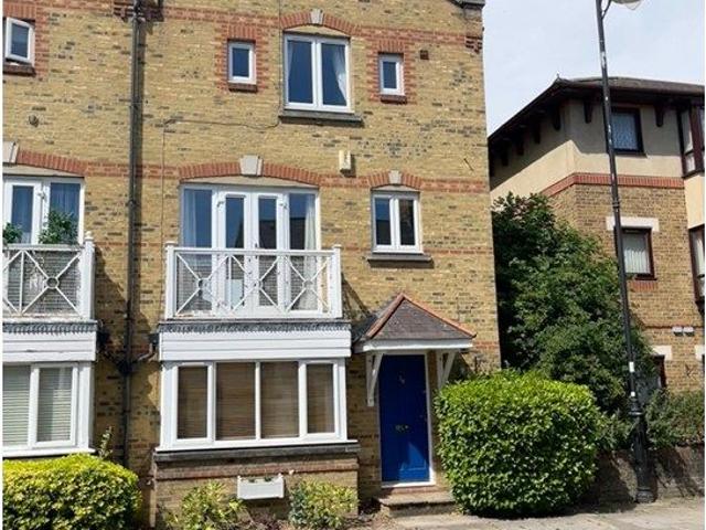 House for rent in Clewer Village, Windsor