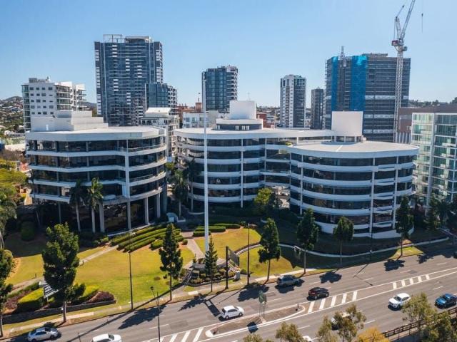 Office for rent in Toombul, Queensland