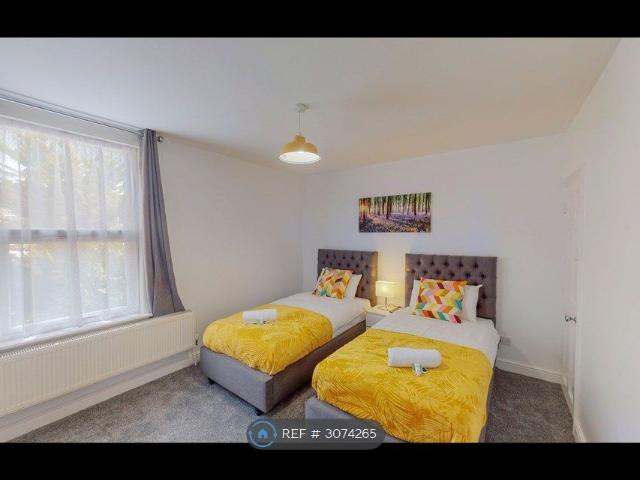 House for rent in Brompton, Gillingham
