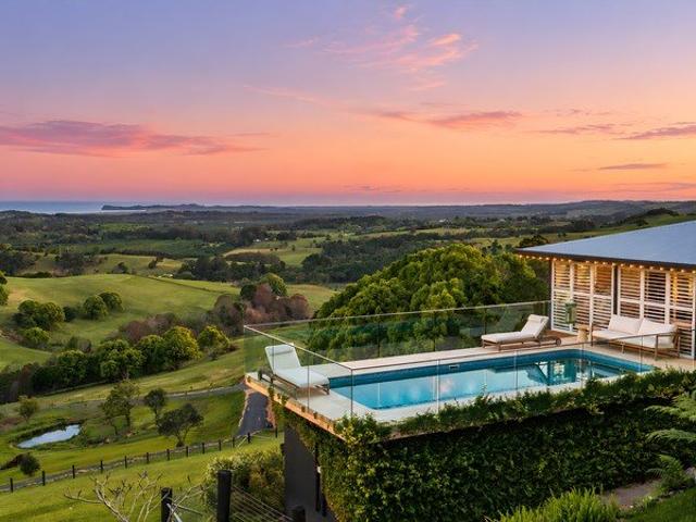 Cottage for sale in Coopers Shoot, Byron Shire Council