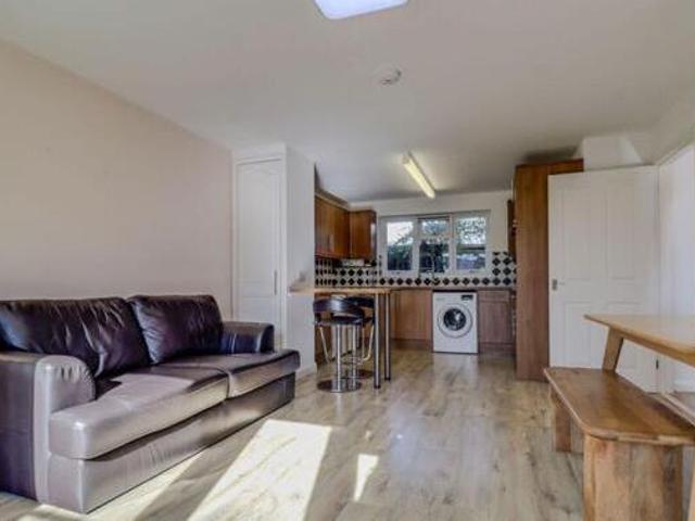 House for sale in Pinfold, Leicestershire