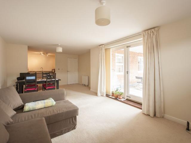 Apartment for rent in Belmont, Dromore