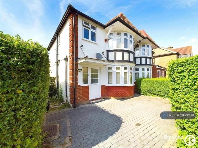 House for rent in Wealdstone, Greater London
