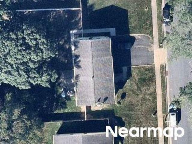 House for sale in Edison, New Jersey