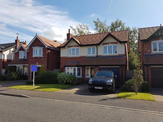 House for rent in Colshaw Farm, Wilmslow