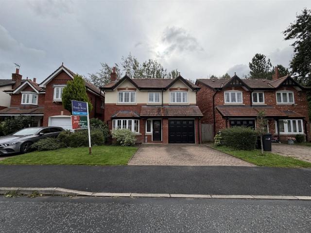 Apartment for rent in Dean Row, Wilmslow
