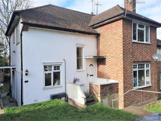 Apartment for rent in Kingsbury, Greater London