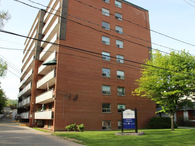 Apartment for rent in Dundas