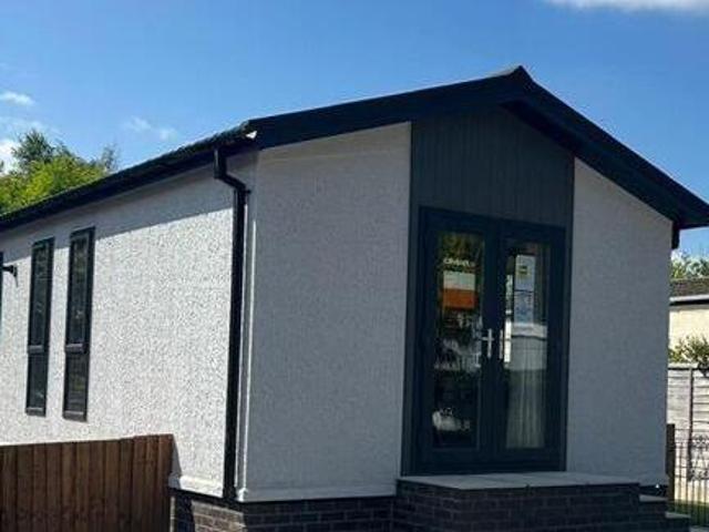 House for sale in Swindon, England