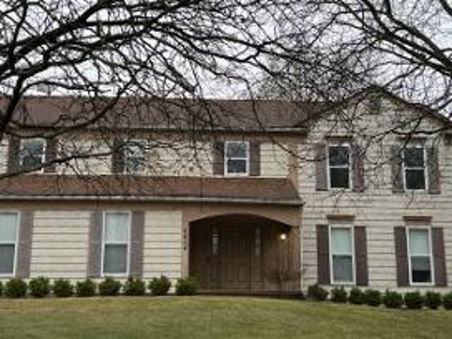 House for sale in West Bloomfield, Michigan
