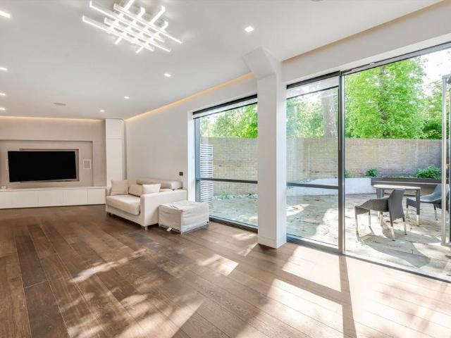 Apartment for rent in Gospel Oak, Greater London