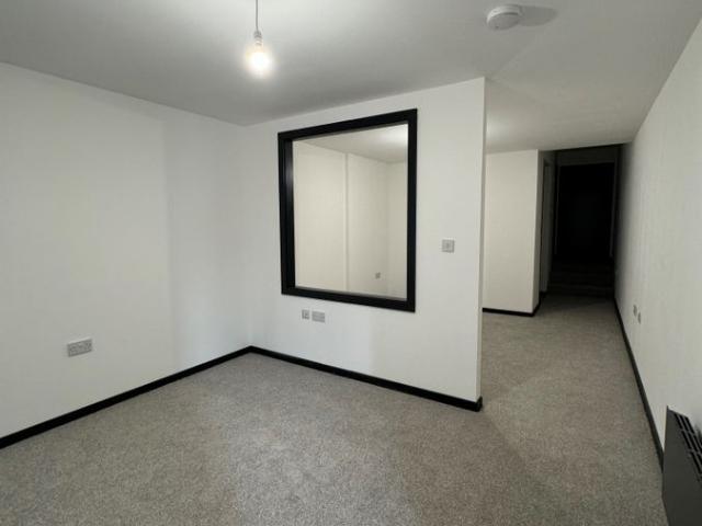Studio for rent in Hyde Park, South Yorkshire