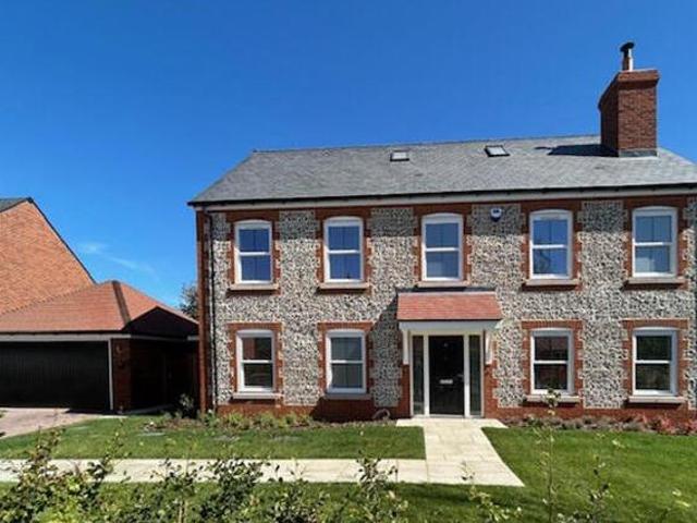 House for sale in Acol, Kent