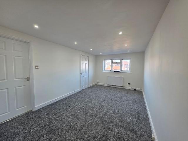 Apartment for rent in Rodbourne, Swindon