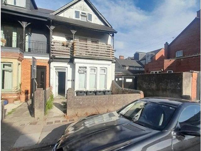 Studio for rent in Falcon Lodge, Wales
