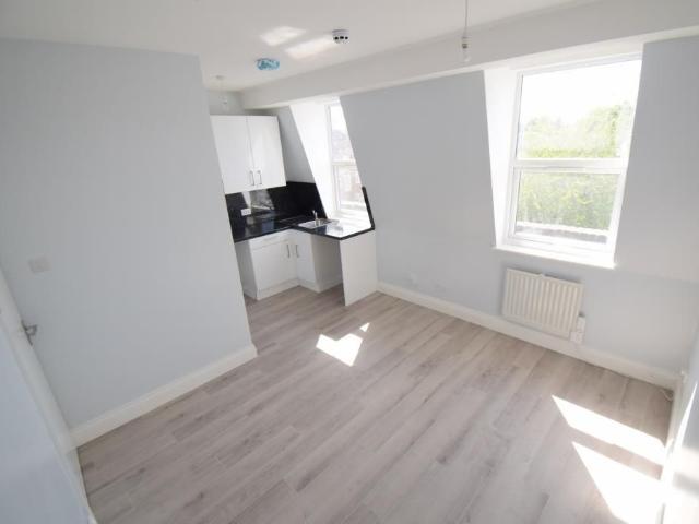 Studio for rent in De Beauvoir Town, Greater London