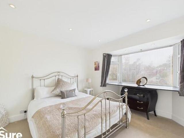 House for sale in Pouchen End, Hertfordshire