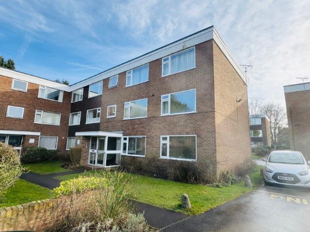 Apartment for rent in Blossomfield, West Midlands