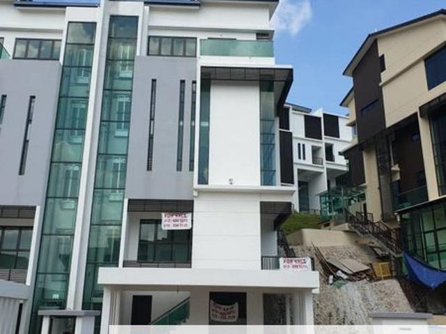 House for sale in Petaling, Subang Jaya