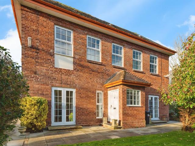 House for rent in Frodsham, Cheshire