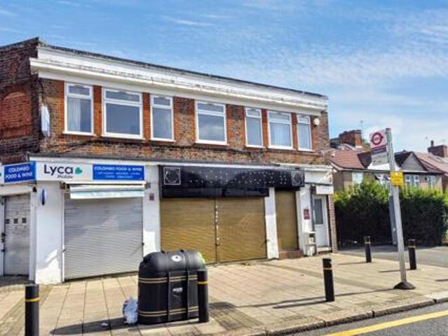 House for sale in Greater London