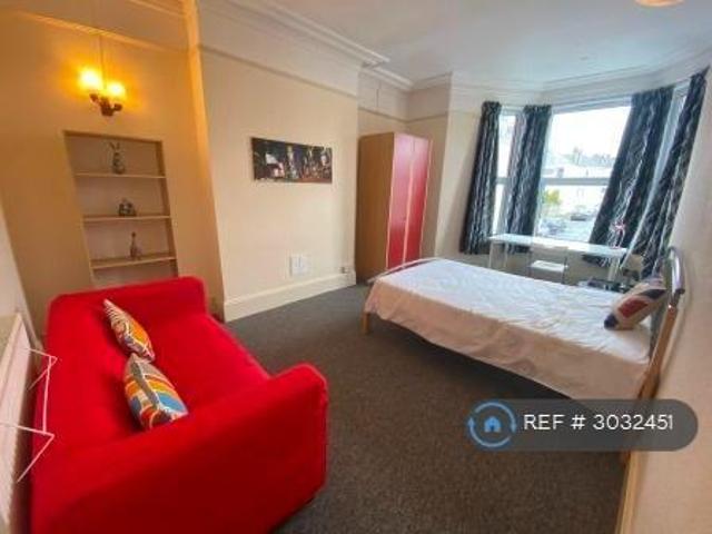 Apartment for rent in Mount Wise