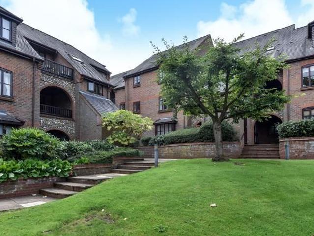 Apartment for rent in Chepping Wycombe, Loudwater