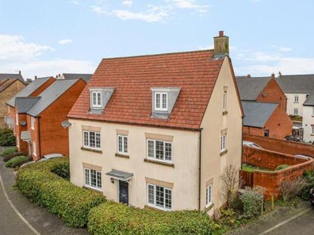 House for sale in Chesterton, Evershot